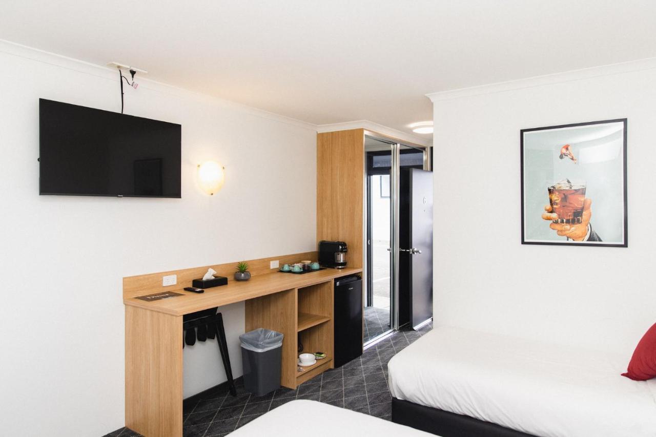 Lakeview Hotel Motel Шеллхарбор Экстерьер фото