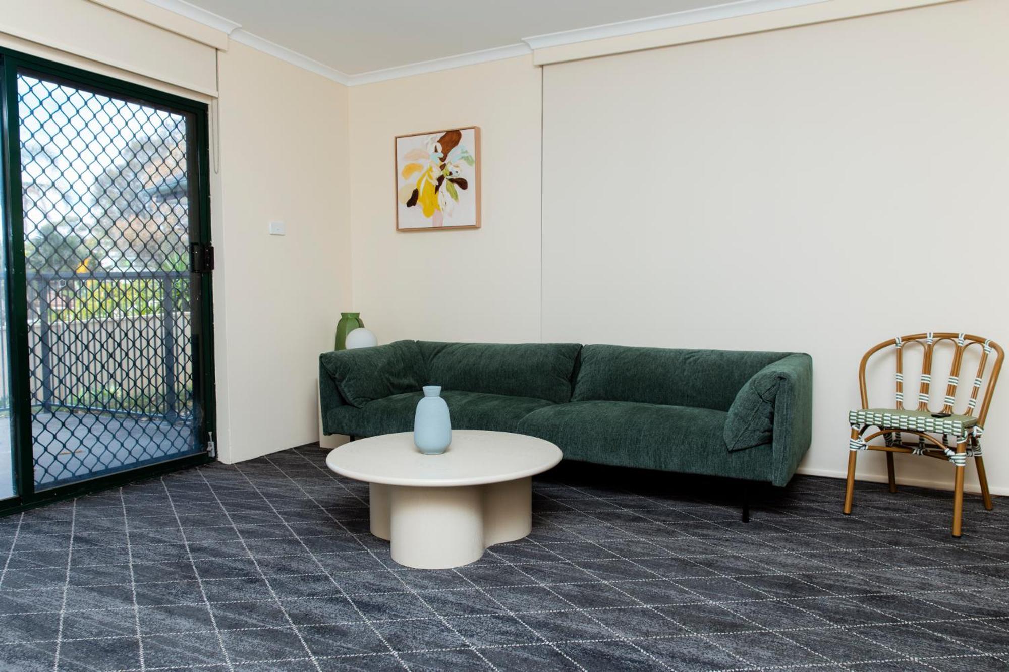 Lakeview Hotel Motel Шеллхарбор Экстерьер фото
